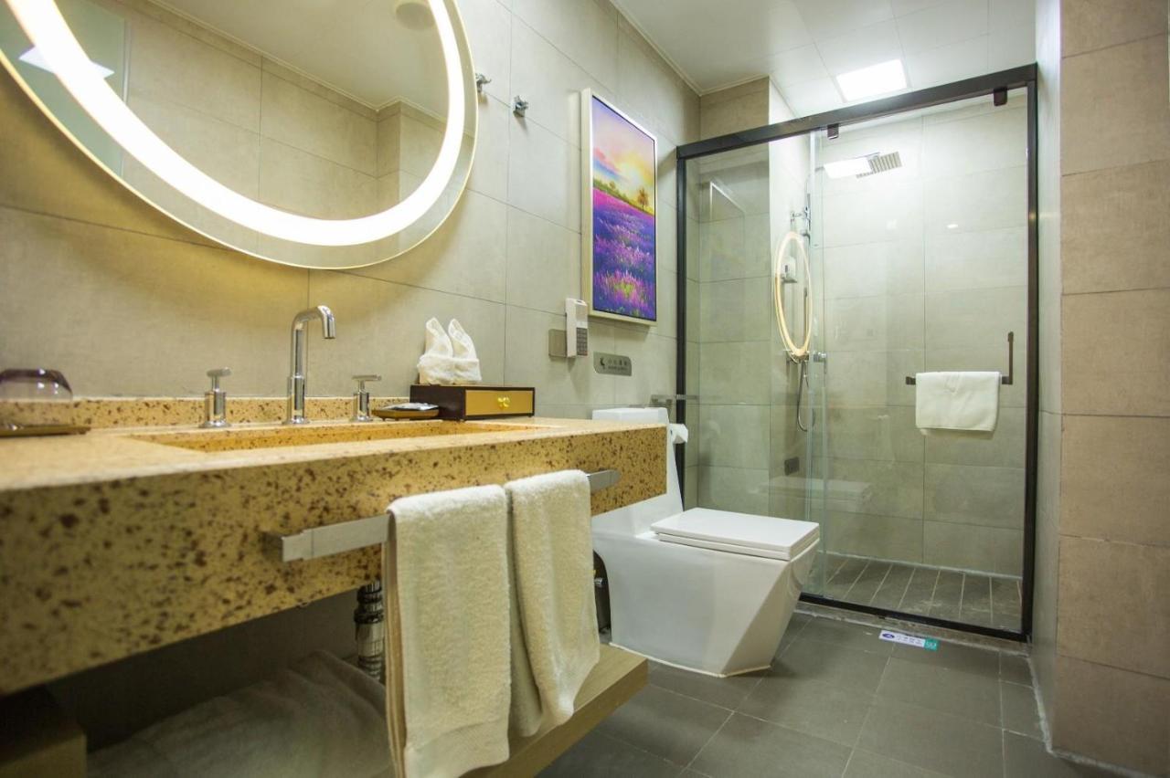 Lavande Hotels Heze Changjiang Road Wanda Plaza Buitenkant foto