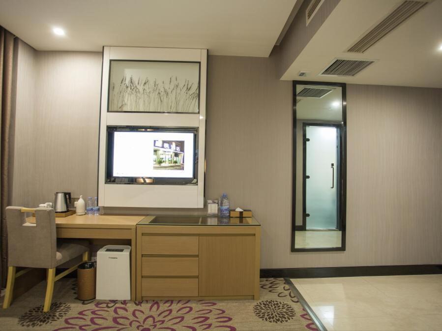 Lavande Hotels Heze Changjiang Road Wanda Plaza Buitenkant foto