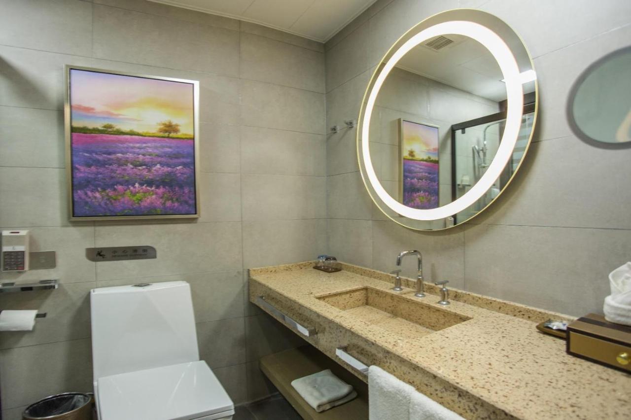 Lavande Hotels Heze Changjiang Road Wanda Plaza Buitenkant foto