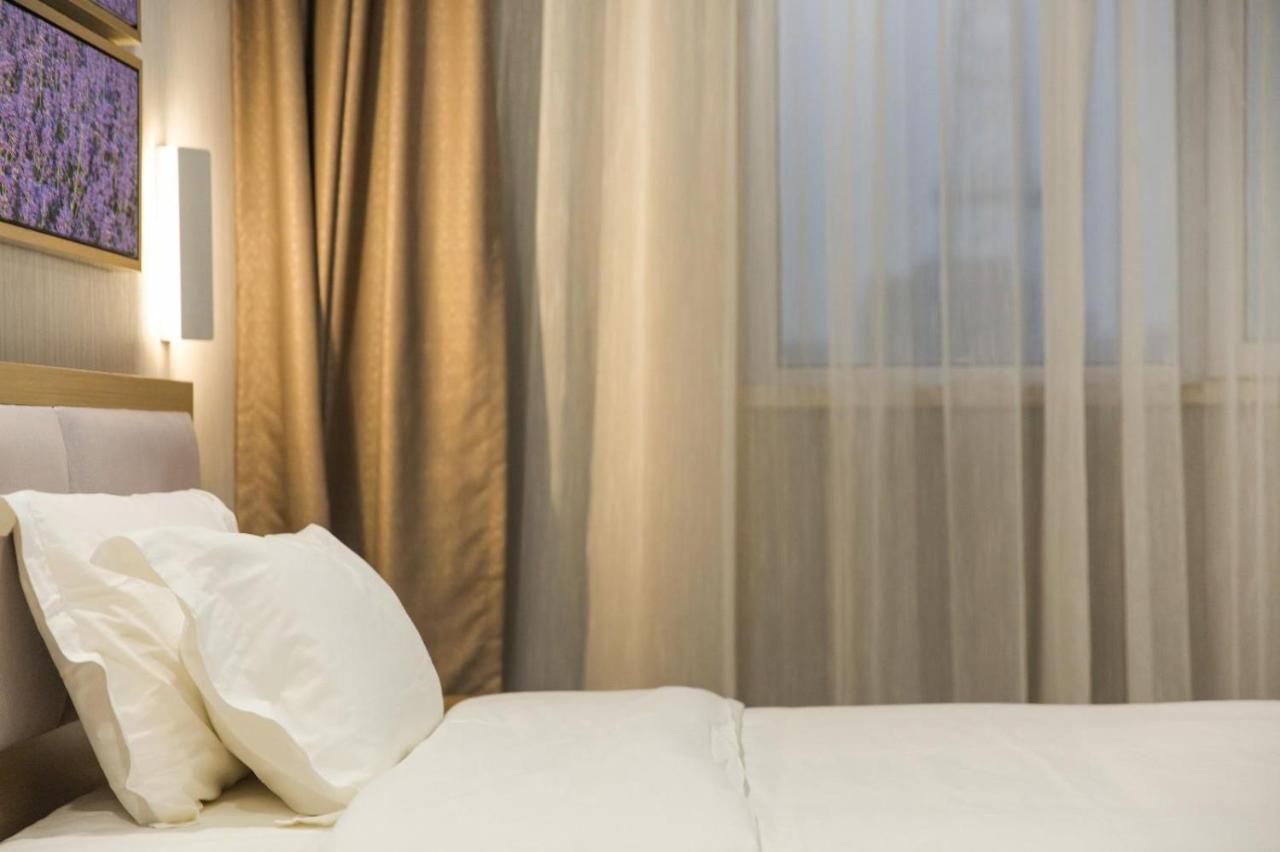 Lavande Hotels Heze Changjiang Road Wanda Plaza Buitenkant foto