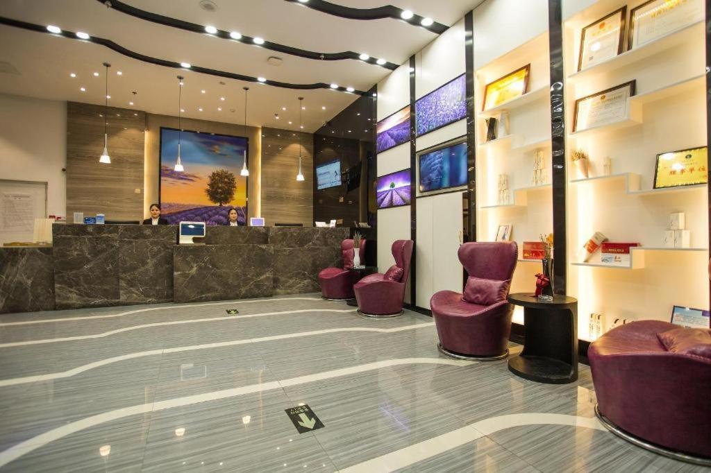 Lavande Hotels Heze Changjiang Road Wanda Plaza Buitenkant foto